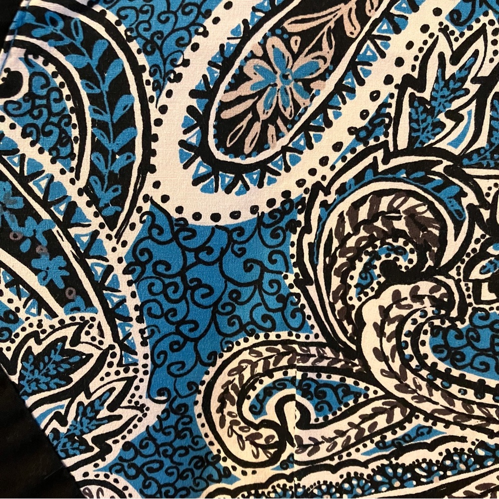Scrub top, size L, Med Couture - Picture 3 of 10